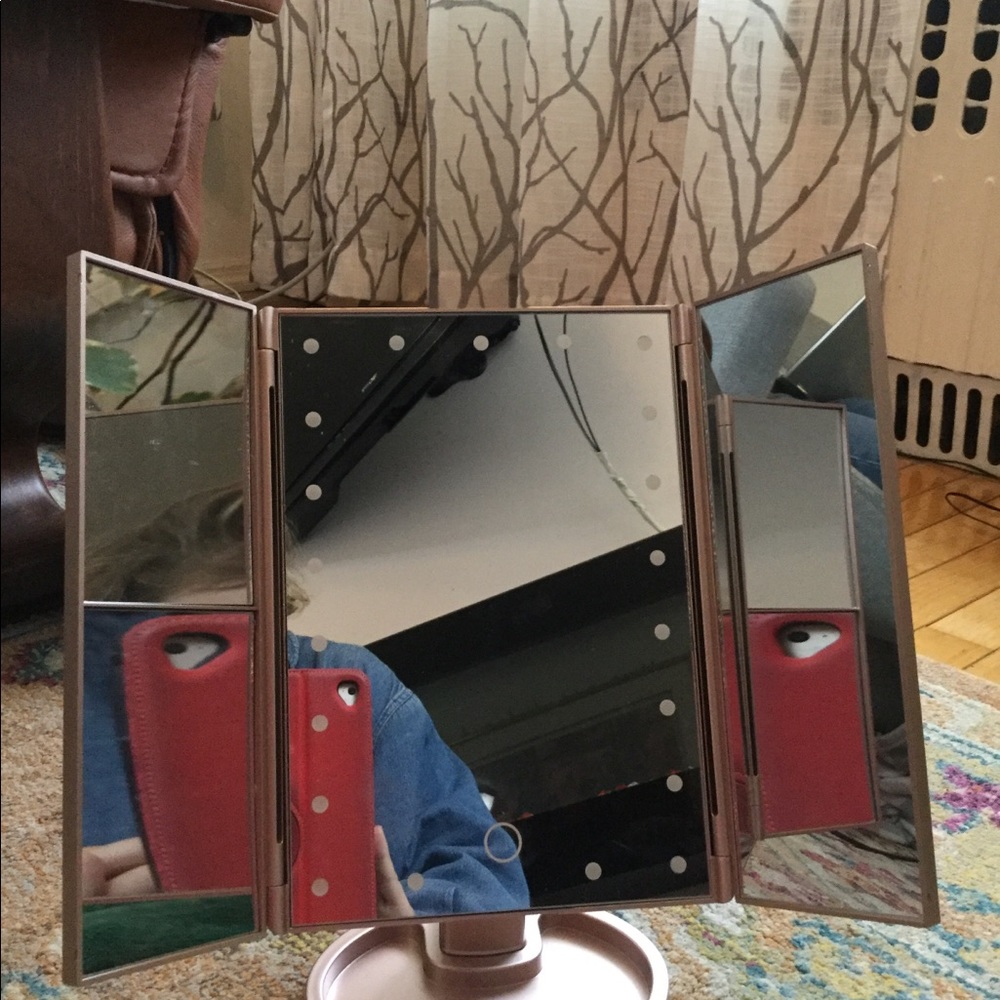 Vanity mirror - Picture 2 of 2